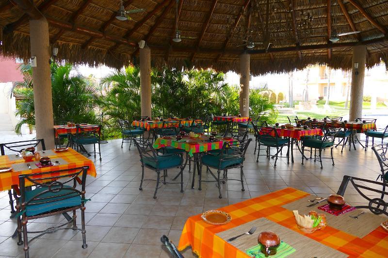 El Ameyal Hotel And Family Suites Кабо-Сан-Лукас Екстер'єр фото