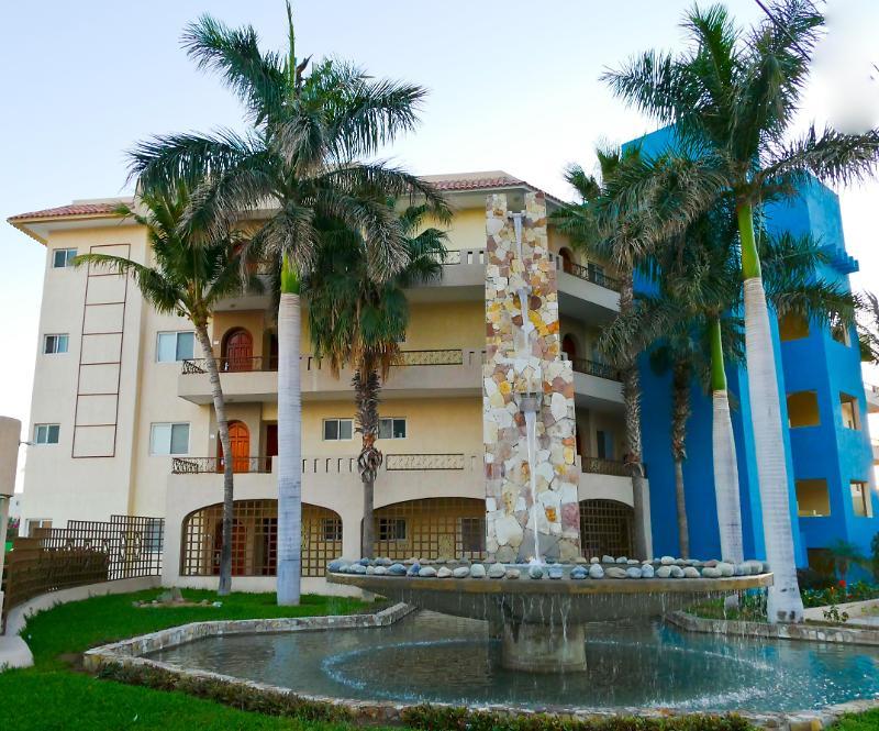 El Ameyal Hotel And Family Suites Кабо-Сан-Лукас Екстер'єр фото