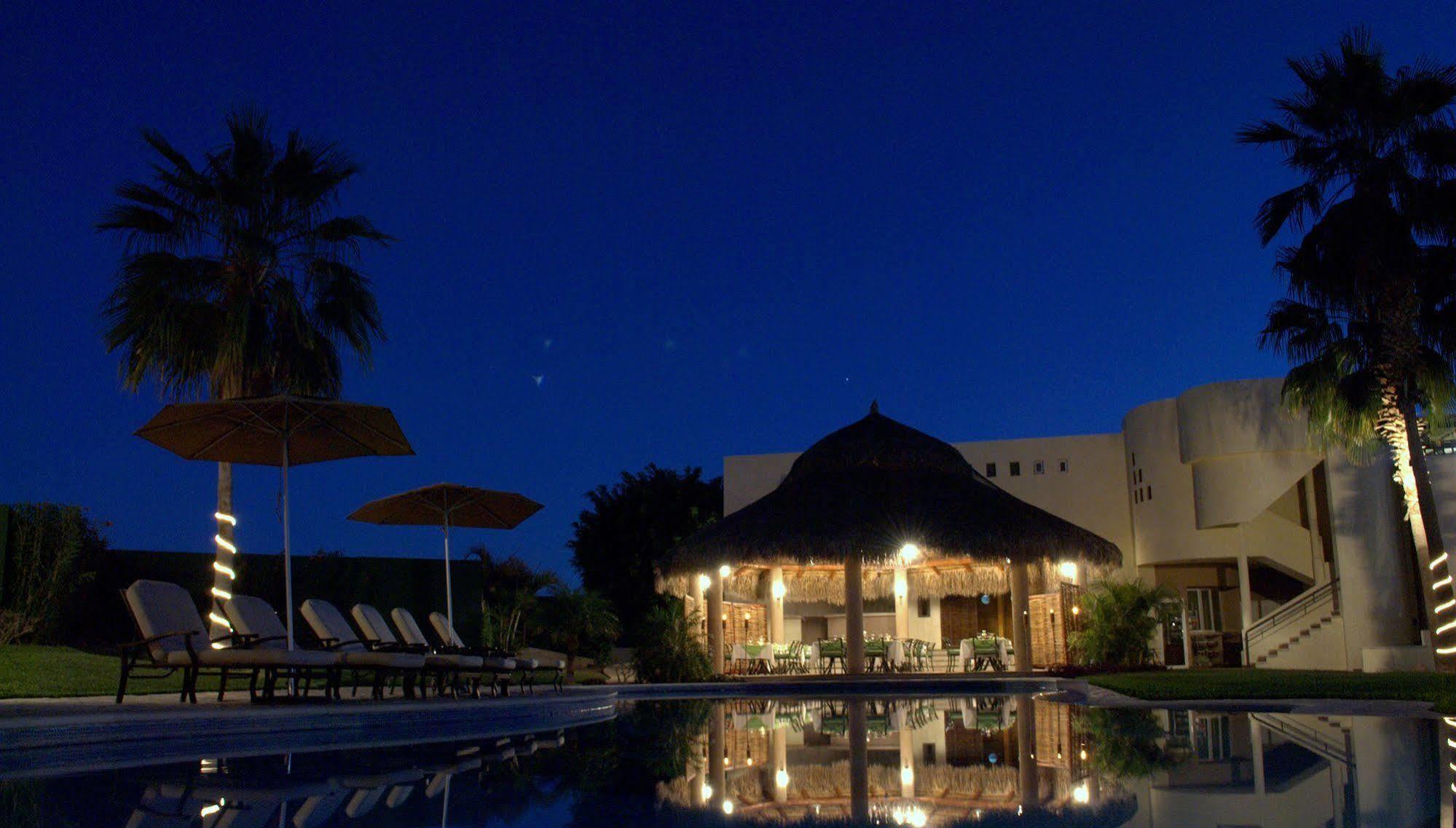 El Ameyal Hotel And Family Suites Кабо-Сан-Лукас Екстер'єр фото